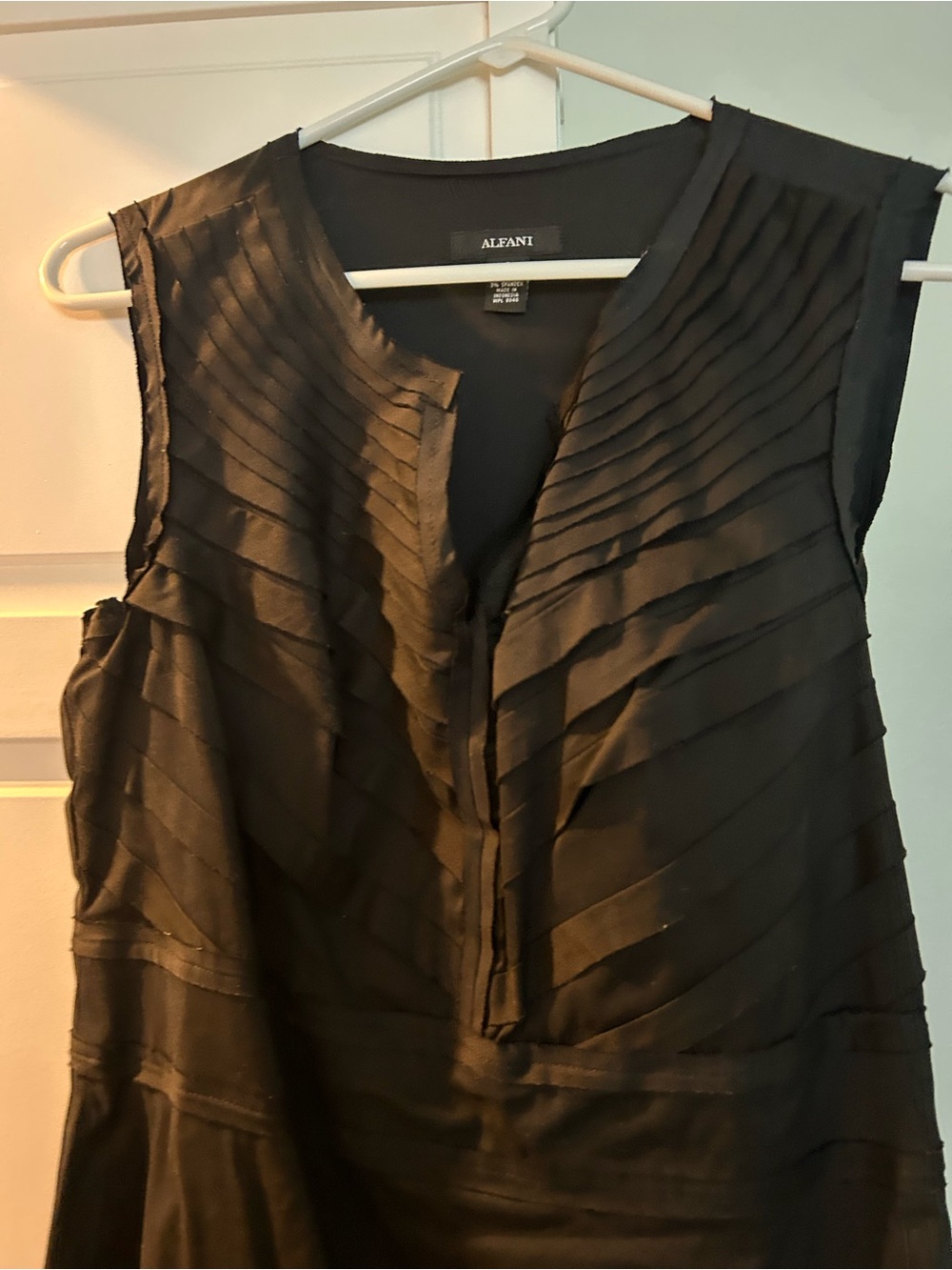 Alfani Black Sleeveless Pleated V-Neck Camisole